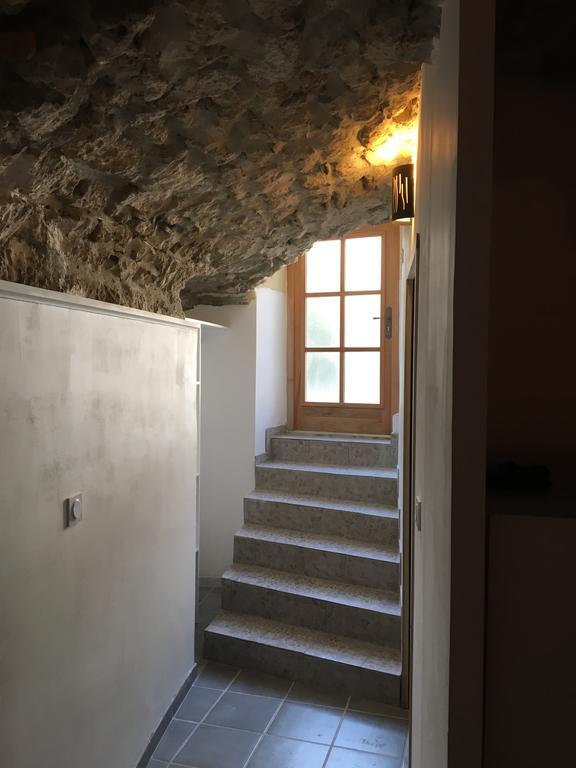 Appartement La Grotte à La Garde-Adhémar Extérieur photo